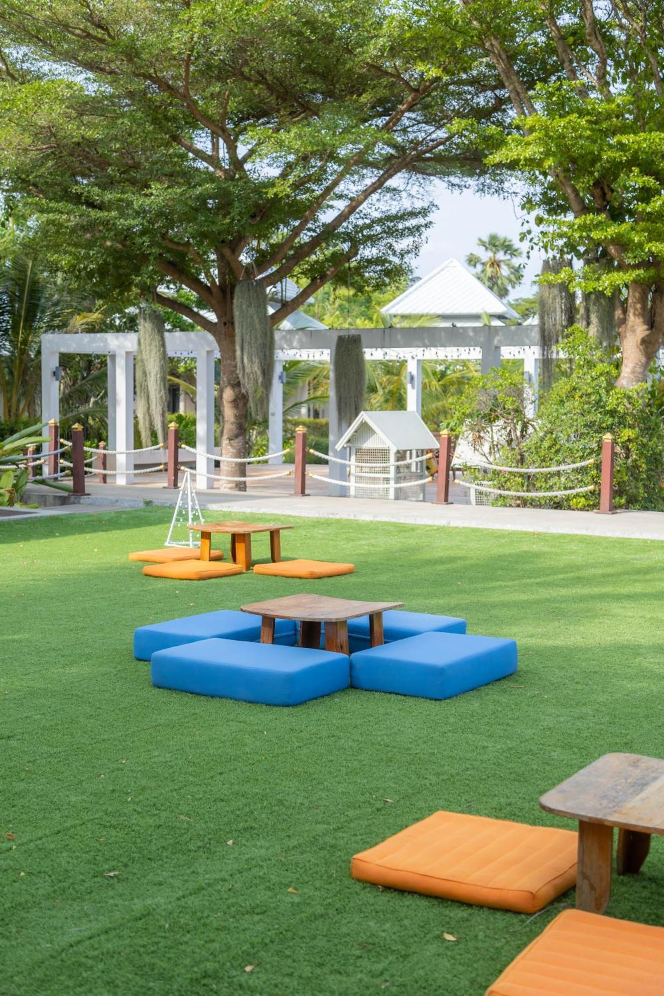 Sirarun Resort Ban Krut  Extérieur photo